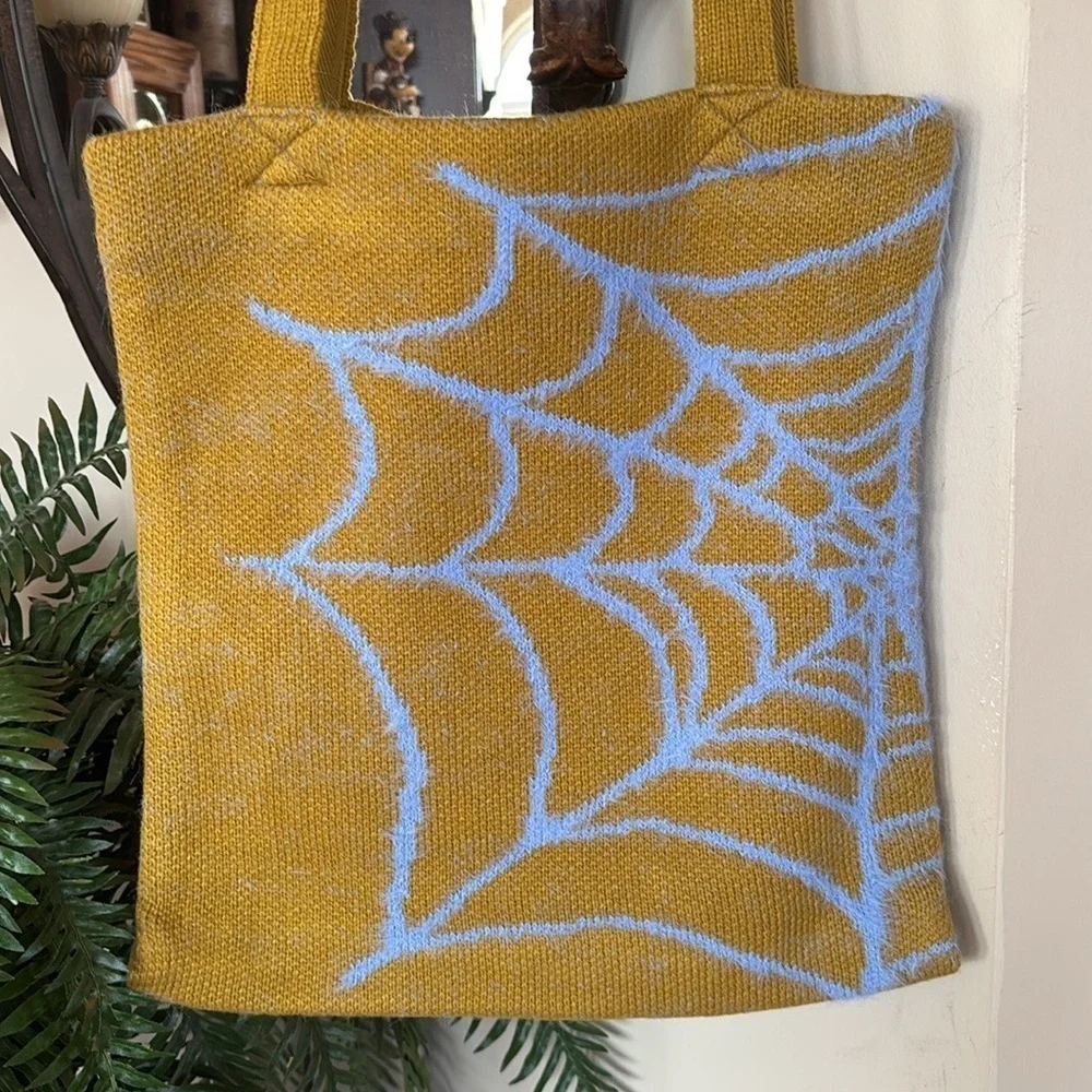 NWT Urban Outfitters Ellie Icon Knit Tote Chartreuse Spider Web Shoulder Bag